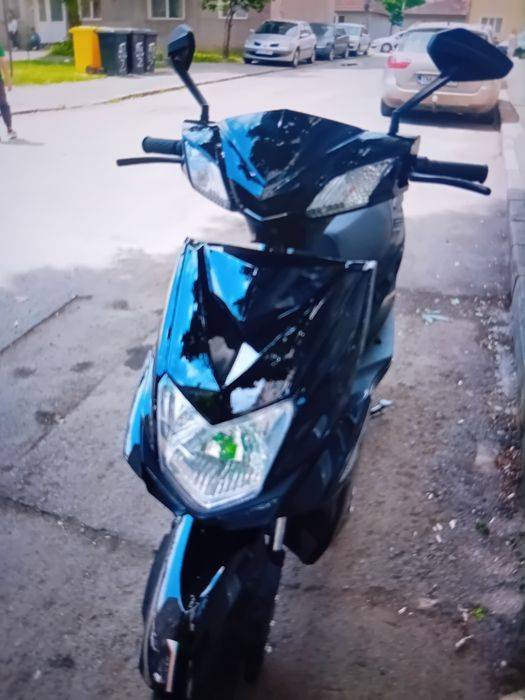 De vinzare scuter electric