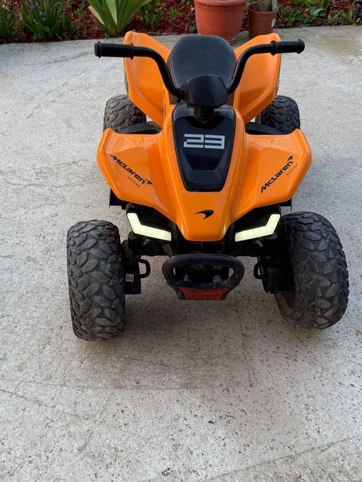 ATV electric pentru copii