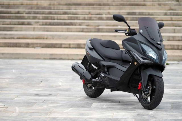 Maxi scooter Kymco x -citing 300 RI