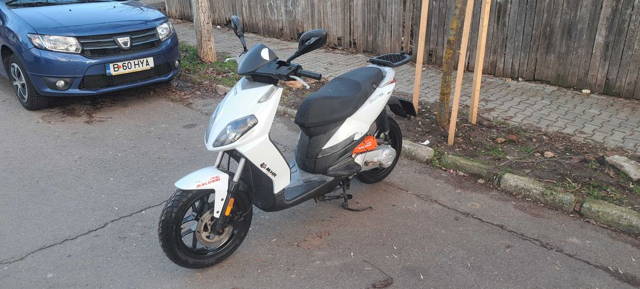 Derbi Sport Variant (Piaggio/Aprilia)49cc / 2017 2 Timpi Inmatriculat