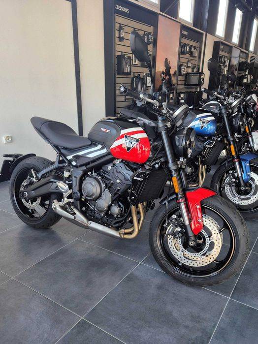 New 2025! Motocicleta Triumph Trident 660 | Rate | Leasing