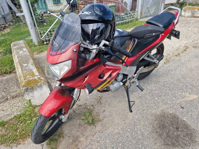 Vând moped First bike
