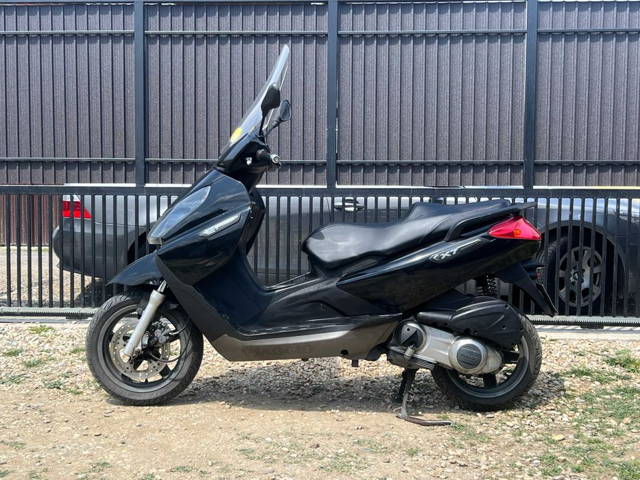 Scuter cu B-ul Piaggio X7 125 cc Transport Gratuit