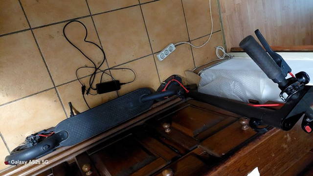 Xiaomi pro 2 cu baterie de 12800 și 45 km