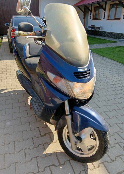 Suzuki burgman 400