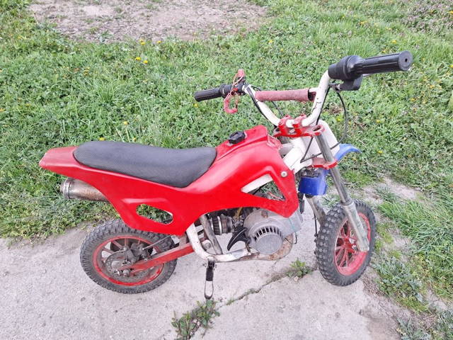 Vând Poketbike copii