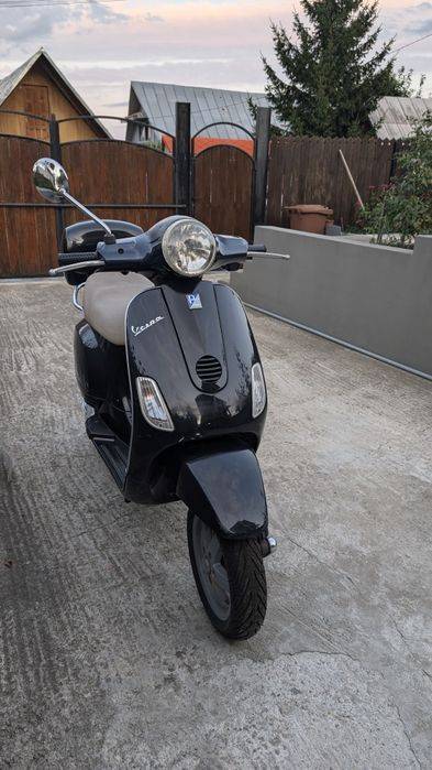 Scuter Piaggio Vespa 125cc
