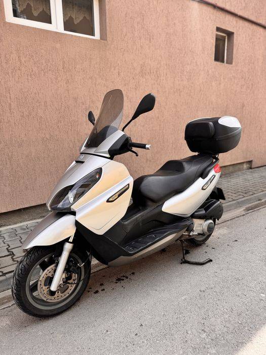 Piaggio X7 125 Cat B / A1