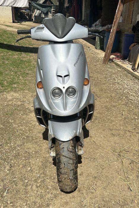 Vand scuter malaguti f12 defect negociabil