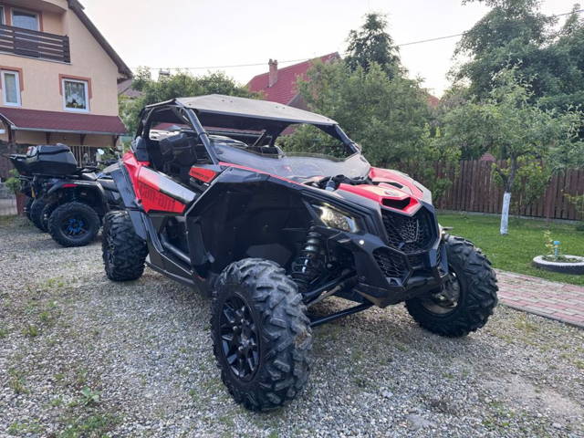Can am Maverick X3 900