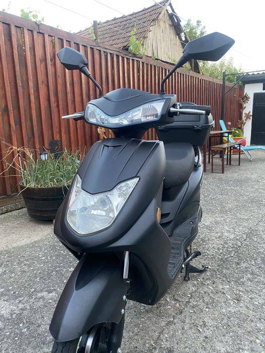 Scuter electric Z-Tech ZT 27C *Fara permis*