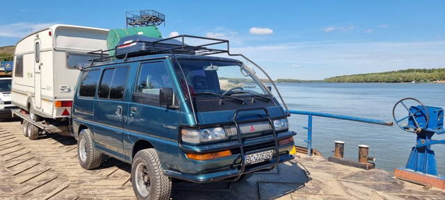 Mitsubishi l300 (Delica)  2.5td 4x4 overlanding