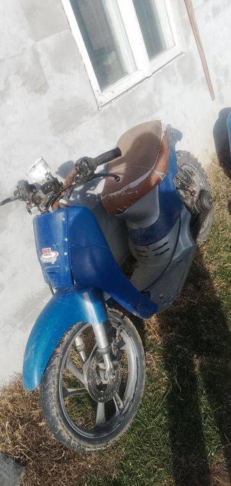 vând scuter honda 80 cc preț 500 lei