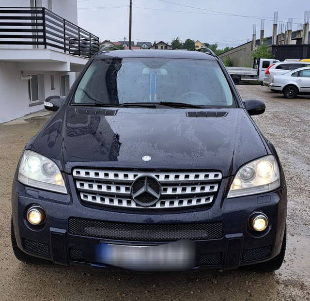 Mercedes ML 280 2008 vând/schimb cu moto touring