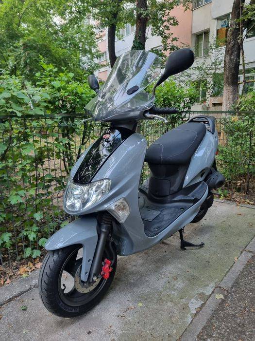Scuter Kymco Vitality 50 2t 2017 Nardo grey 10.000 km import Germania