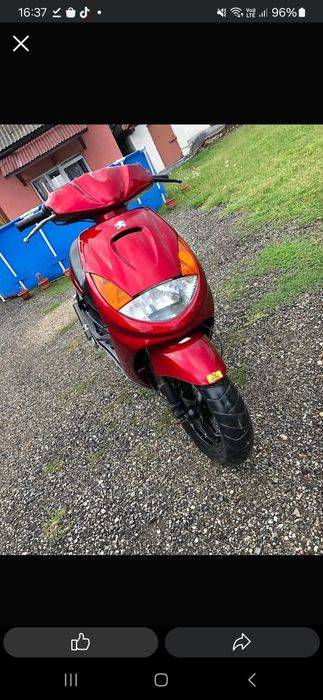 Vând scuter peugeot vivacity defect