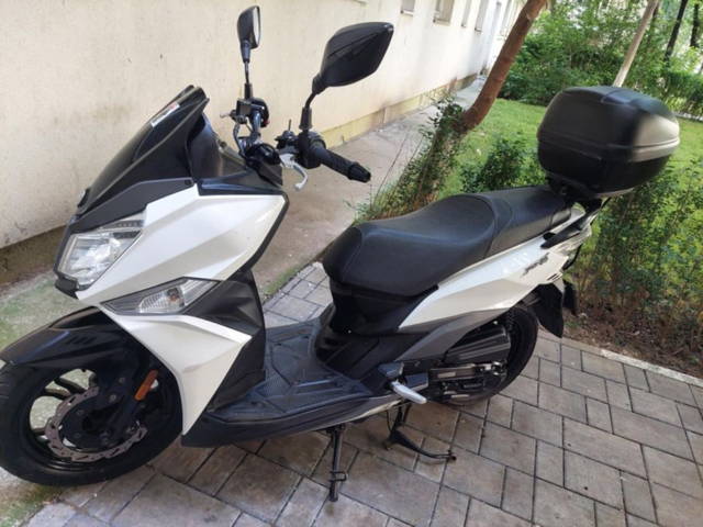Scuter 50 CC vanzare 7000 lei