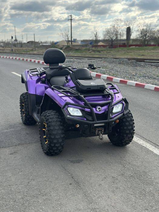 Can-am outlender 800R