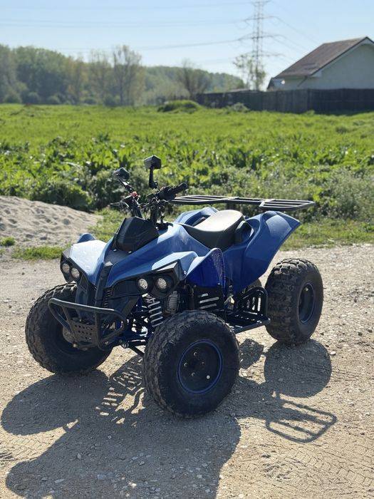 Atv marca kxd cu motor de 125cc