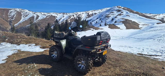 Atv polaris sportsman  700