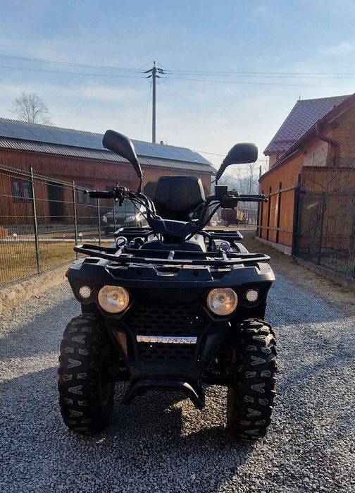 Vând atv linhai 150m