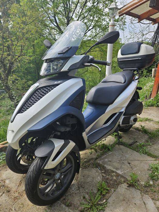 Scuter Piaggio mp3 categoria B