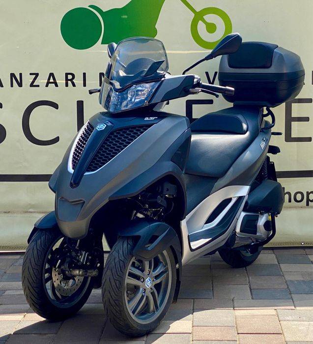 Piaggio mp3, piaggio yourban, piaggio 3 roti, scuter conduci cu B