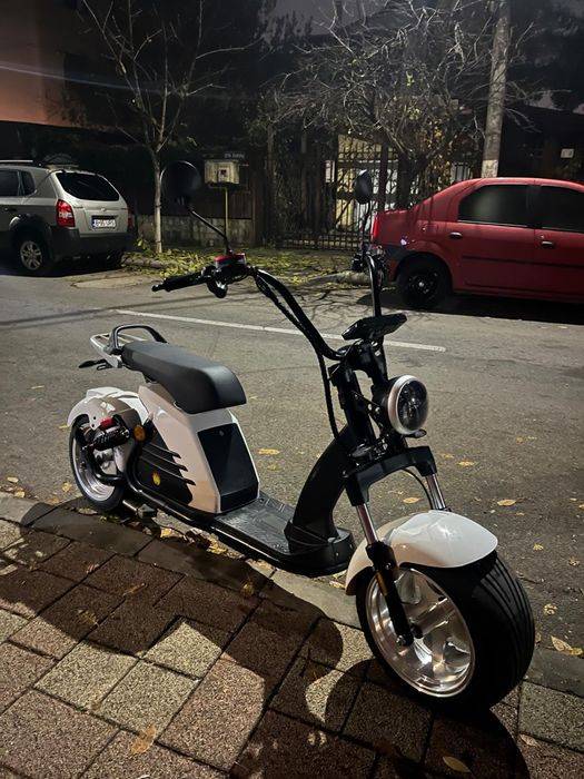 Scuter Electric 6300 KM Aproape Nou pret 1300€