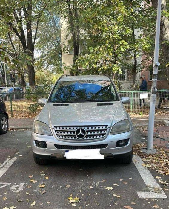 Mercedes ML 320 CDI din 2006 are 224 cai putere din fabrică.