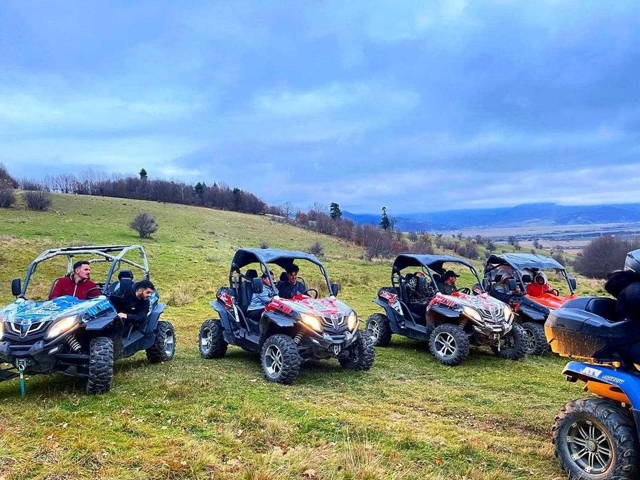 Buggy in Bran si Atv