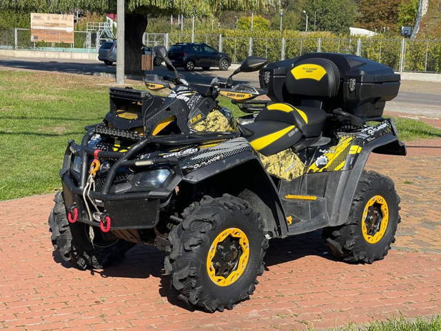 Can Am Outlender Bombardier 800R