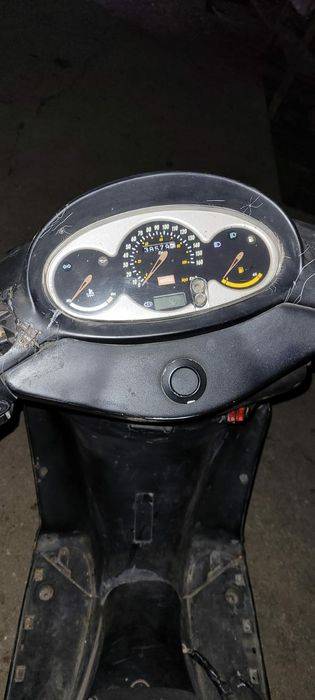 Vand scuter aprilia leonardo 151