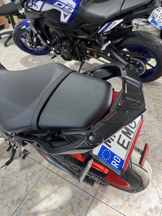 Suport top case Yamaha Mt09 2021