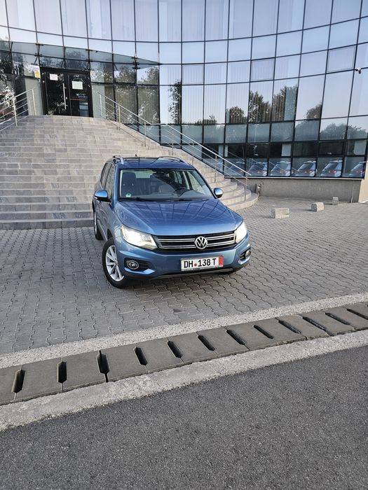 Volkswagen-tiguan-track-style-4motion-navi-pano-dsg