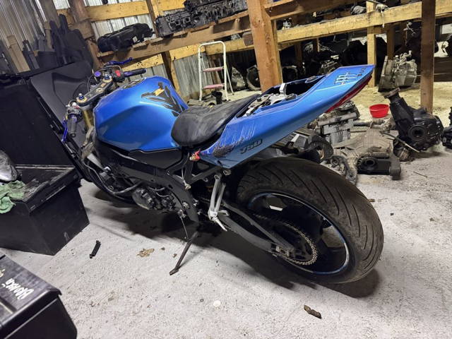 Vand motor Suzuki GSX-R 750 2005