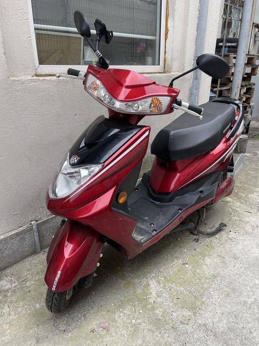 Scuter electric  OKINAWA