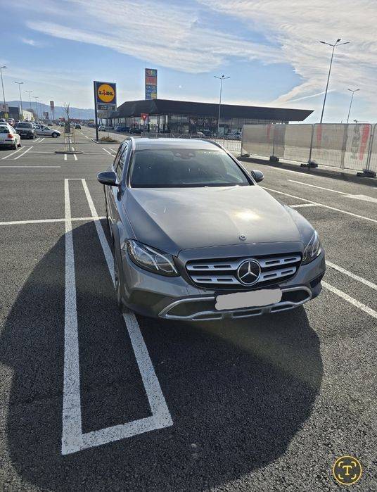 Mercedes E klasse ALL-TERRAIN, service doar la Mercedes