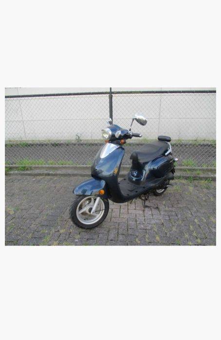 Scuter 50 cm fabricație 2009