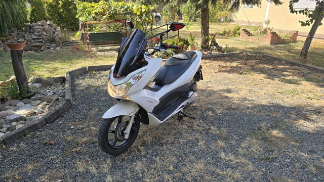 Honda PCX 125 - Bx,  cat. B