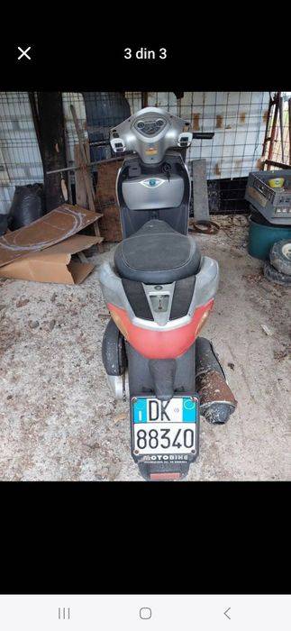 Scuter. 125 . ..