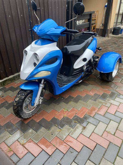 Triciclu,moped,scuter 3roti