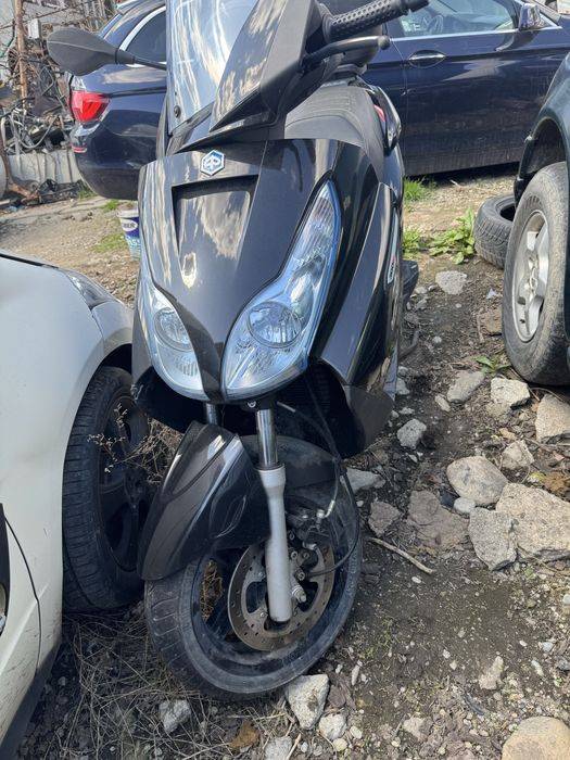 Vand Scuter Piaggio evo x7