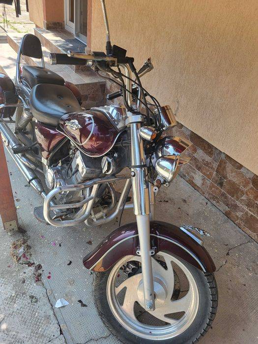Vând sau schimb JinLun de 125 Cc ( Stare perfectă de funcționare)
