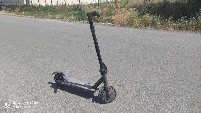 Trotinetă electrică AERIUM T350 PRO albastră