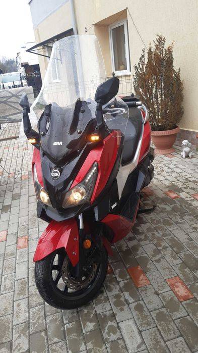 Sym Cruisym  300