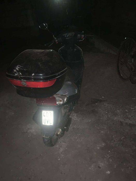 Vând scuter gy6 4 timpi