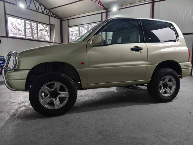 Grand Vitara 2000