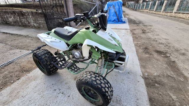 Vând atv 125 cm3