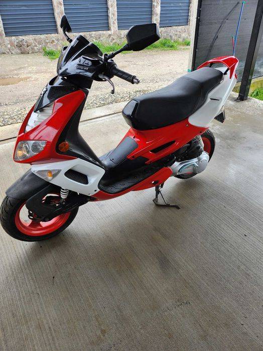 Scuter Peugeot Speed Fight 2