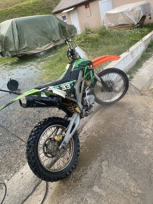 Vând  /schimb cross x Motos 250cc 4t